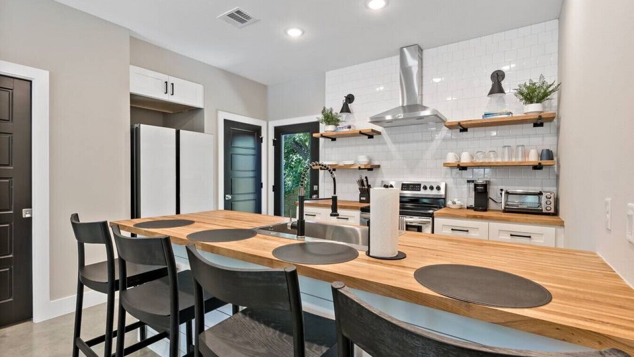 Photo of Kitchen in Downtown