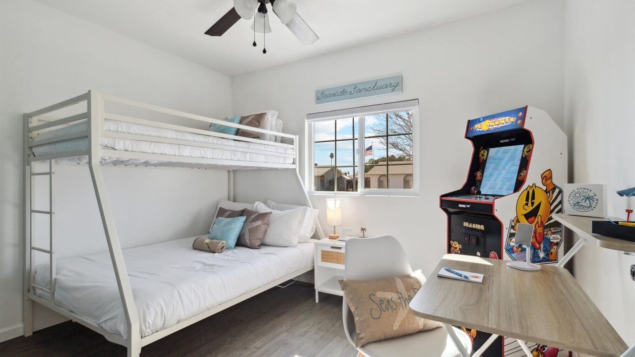Photo of Bedroom in Glendale