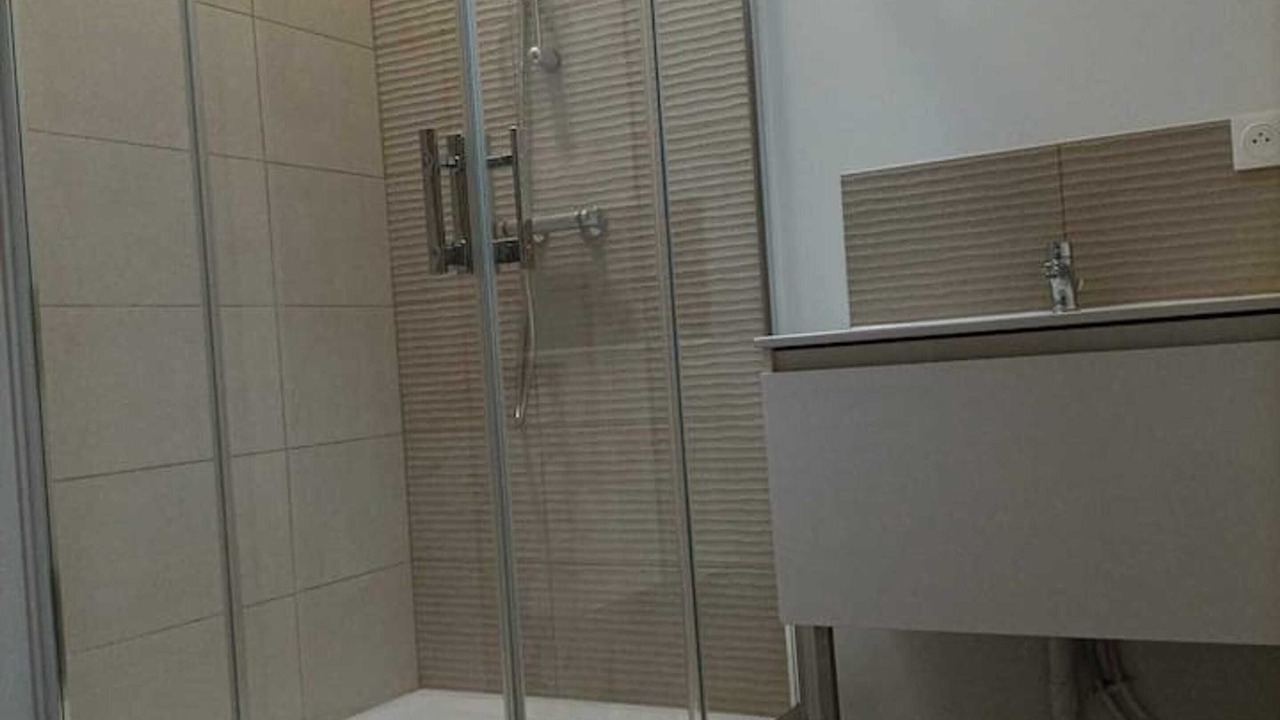 Photo of Bathroom in Offranville