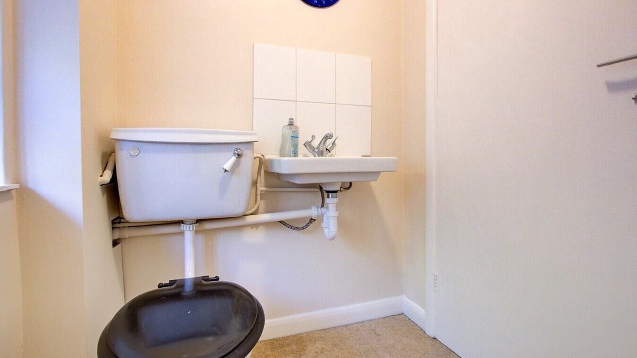 Photo of Bathroom in East Worldham