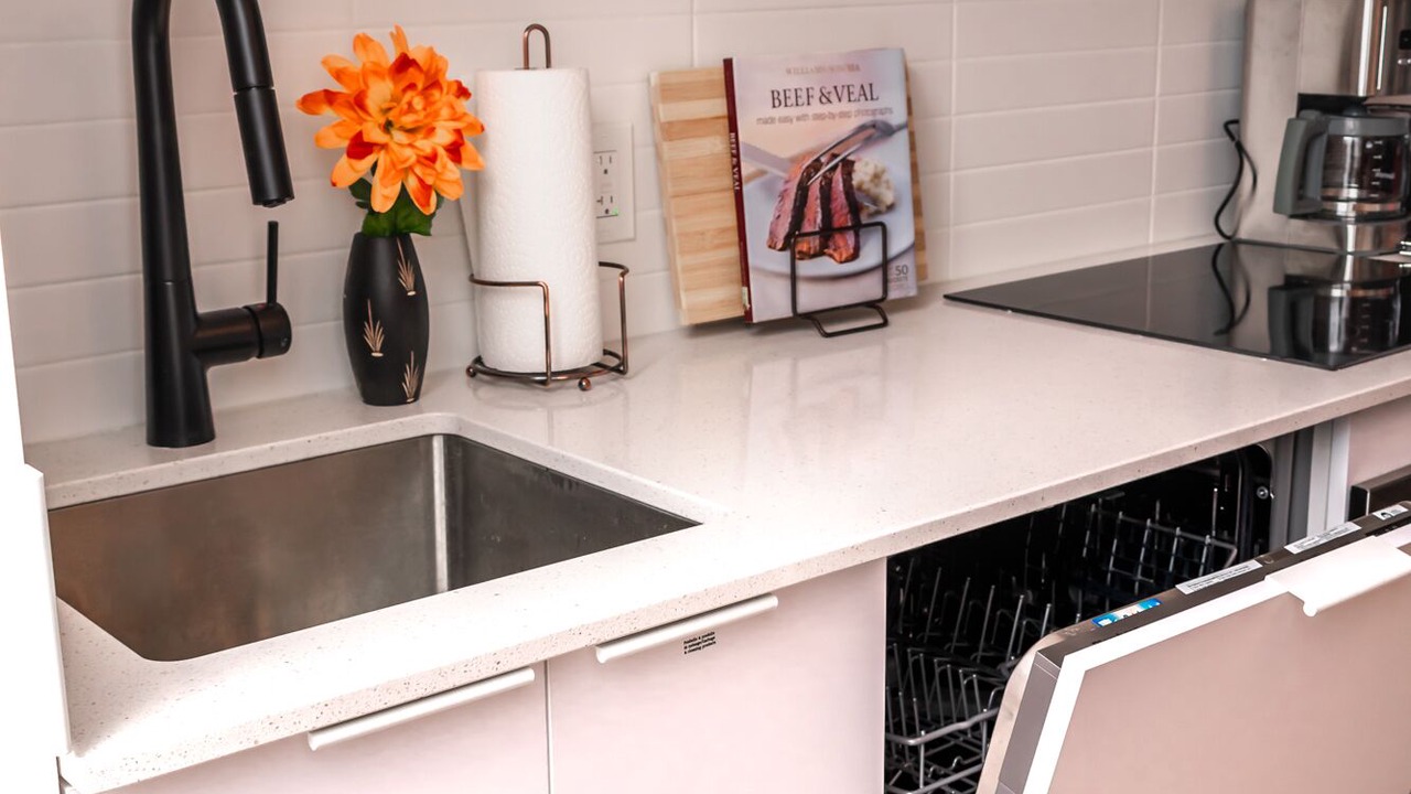 Photo of Kitchen in Quartier des Spectacles