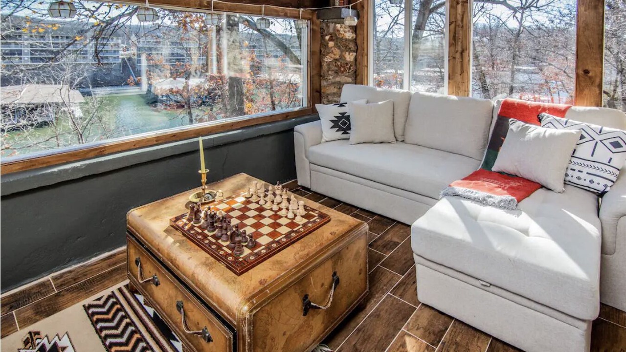 Photo of Livingroom in Osage Beach