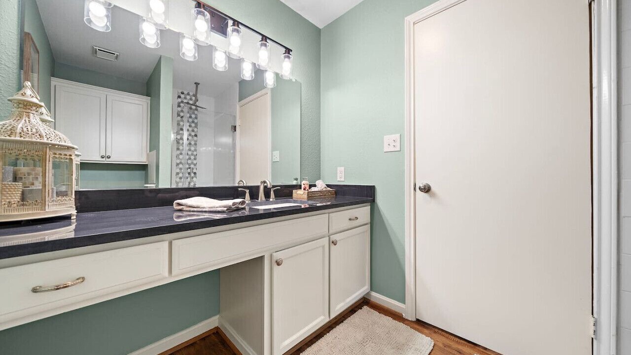 Photo of Bathroom in Onalaska