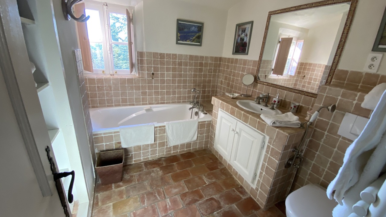 Photo of Bathroom in La Garde-Freinet