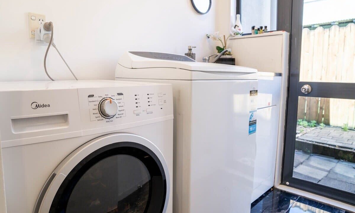 Photo of Others in Eastern Beach