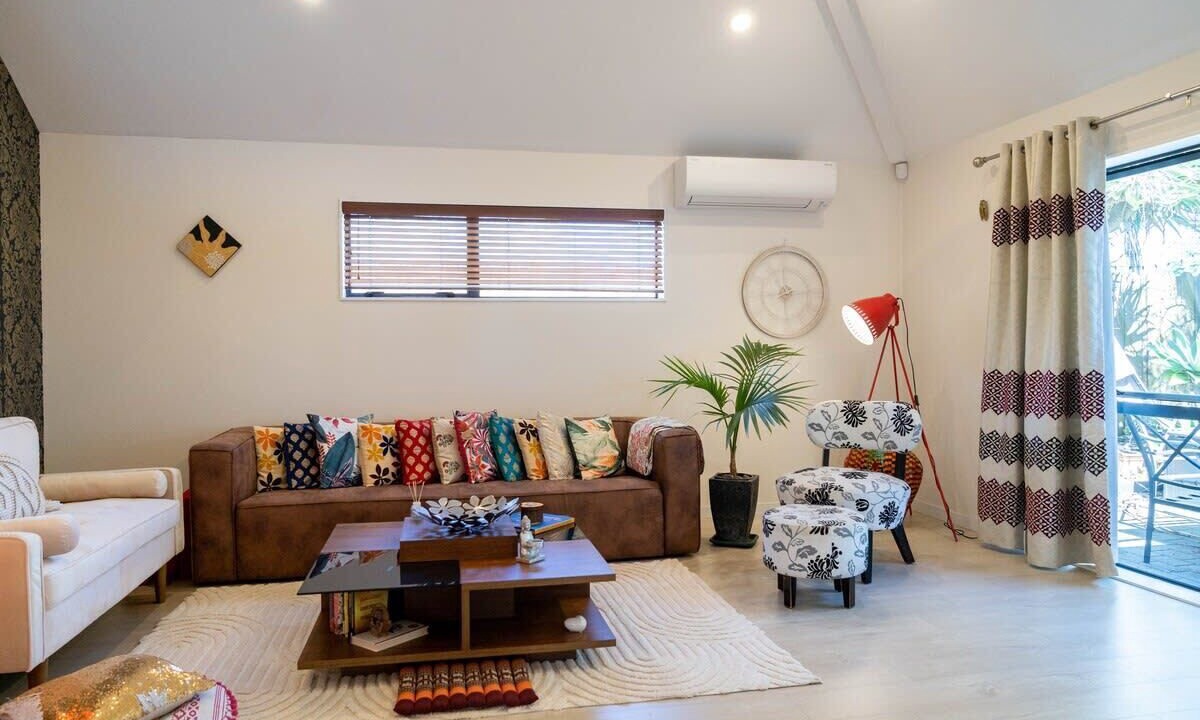 Photo of Livingroom in Eastern Beach