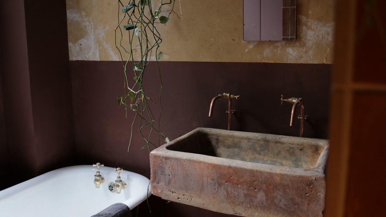 Photo of Bathroom in Whitechapel