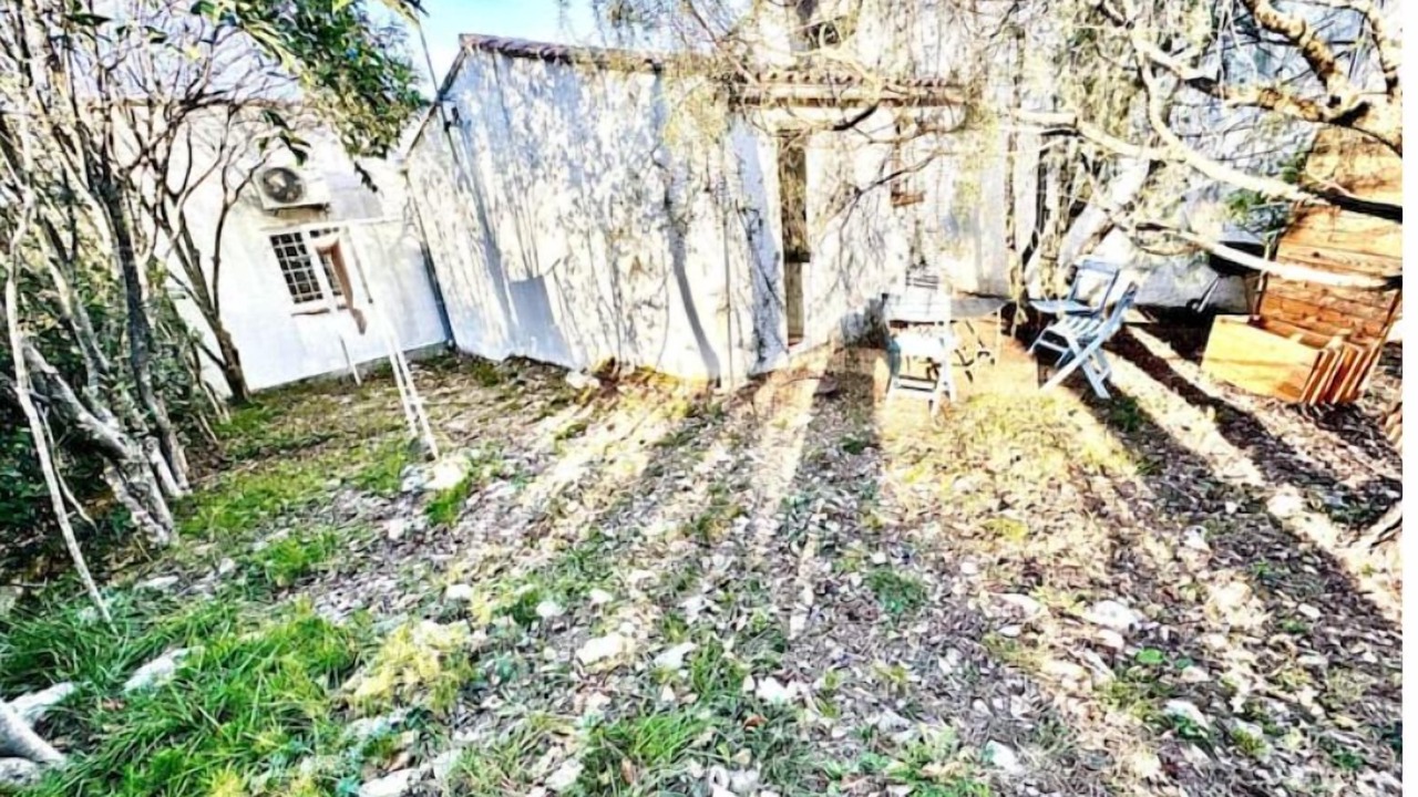 Photo of Outdoor in Saint-Martin-de-Londres