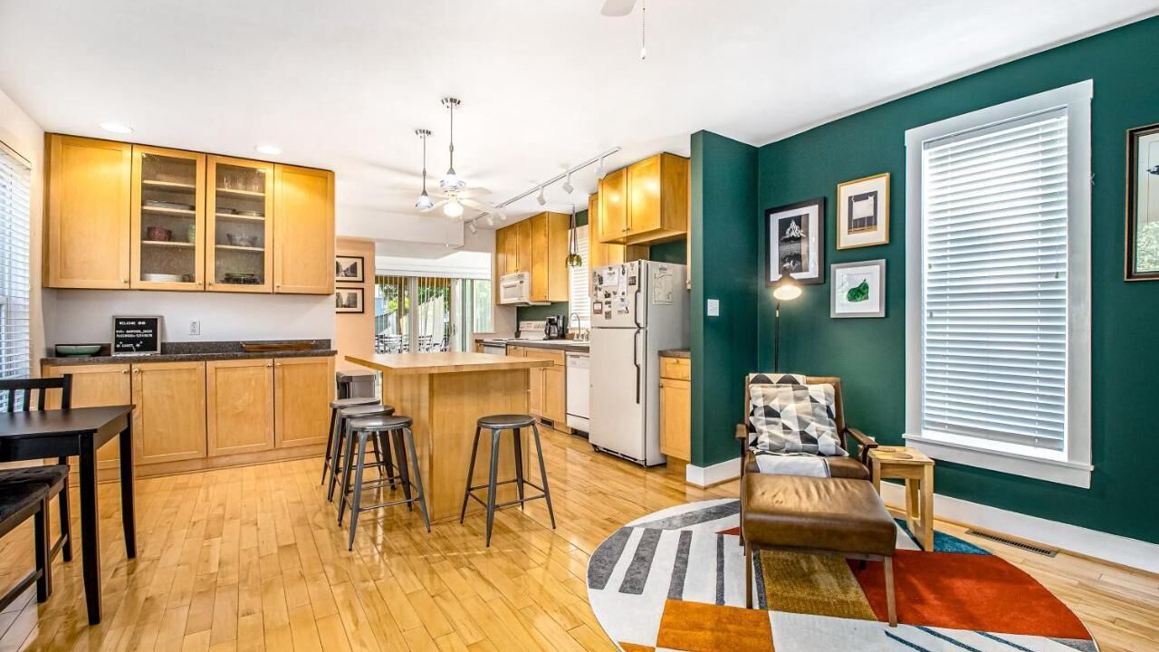 Photo of Bedroom in Three Oaks