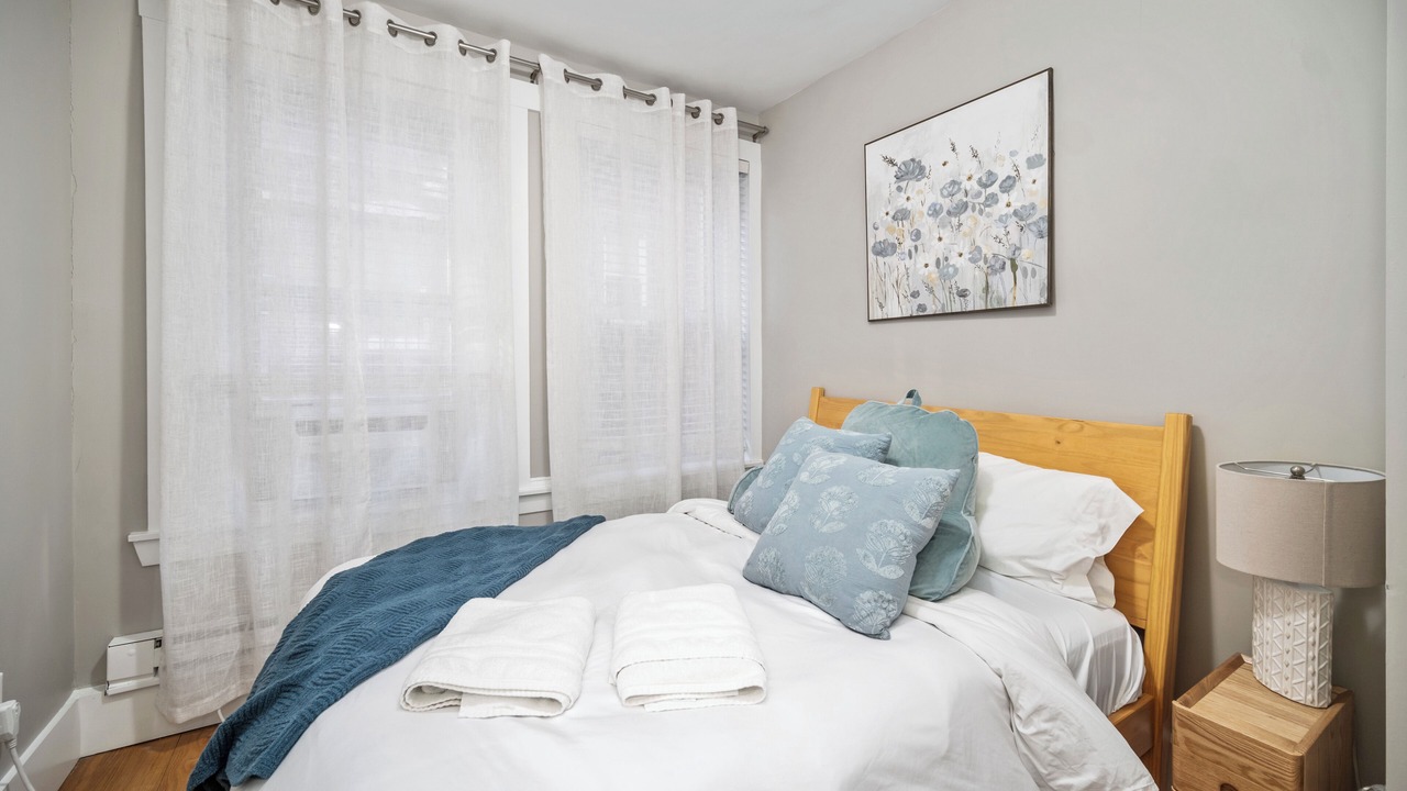 Photo of Bedroom in North End