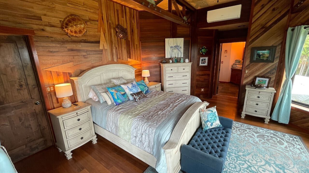 Photo of Bedroom in Hilo