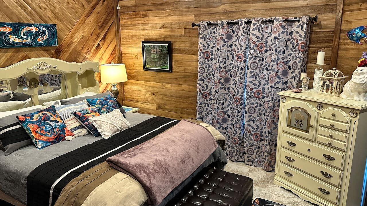 Photo of Bedroom in Hilo