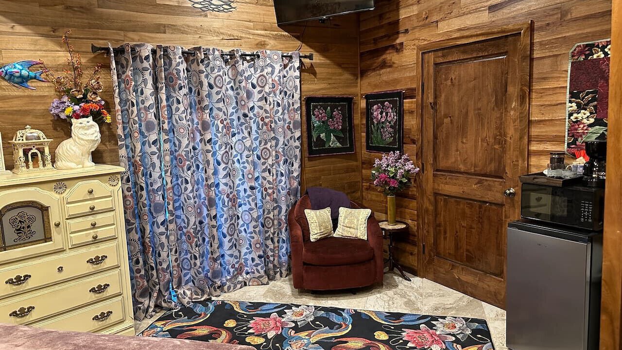 Photo of Bedroom in Hilo