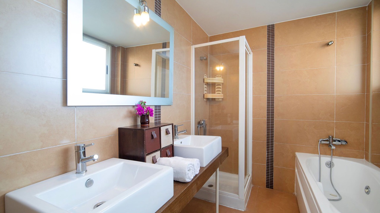 Photo of Bathroom in La Colina