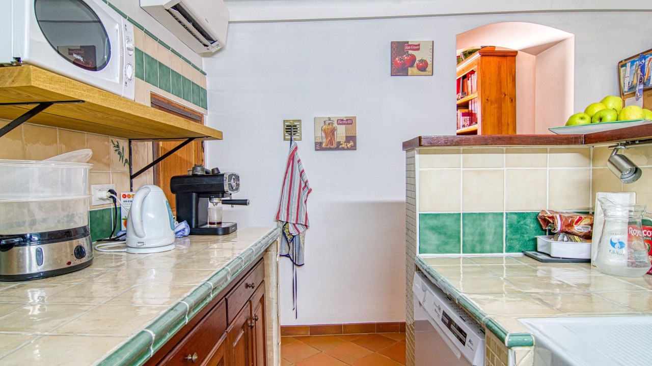 Photo of Bedroom in Entrecasteaux