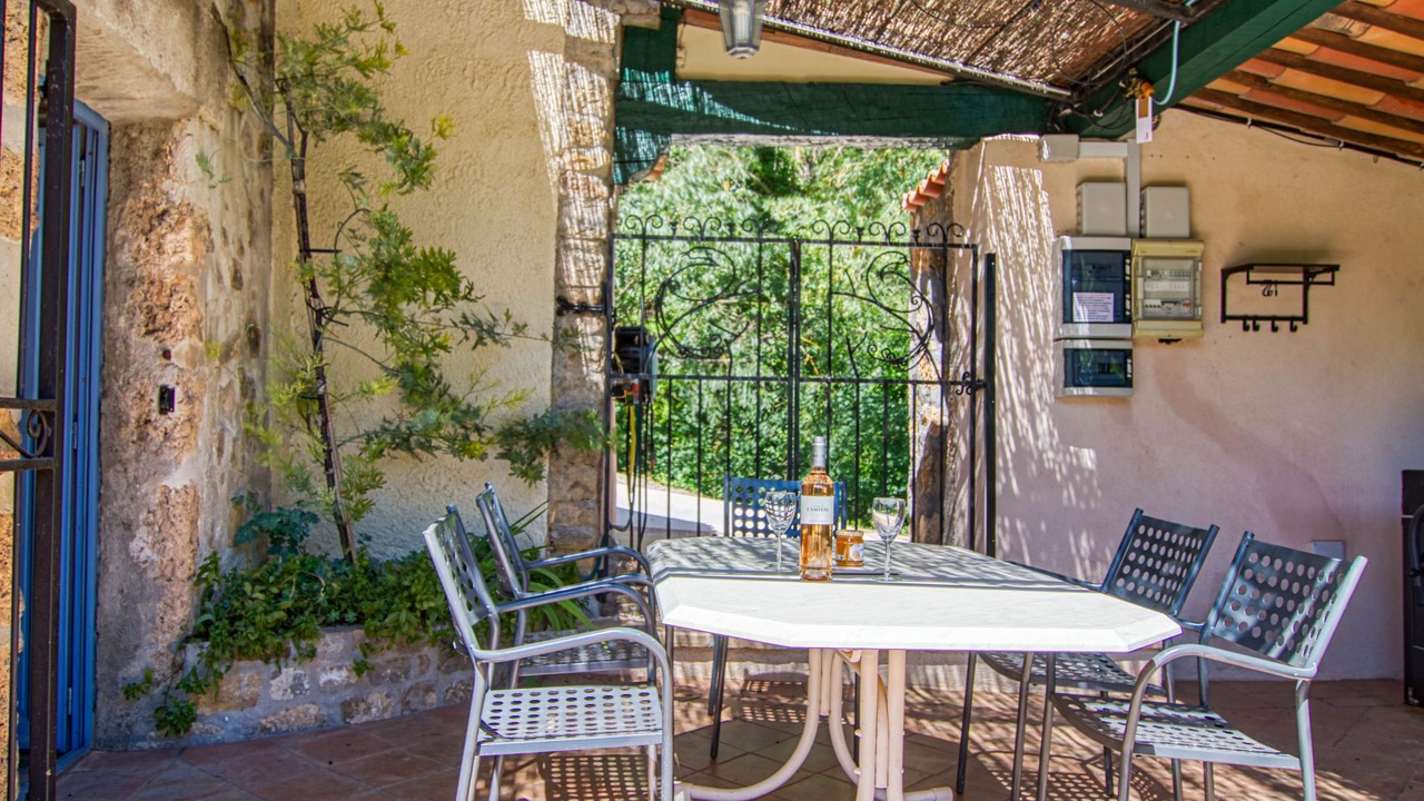 Photo of Outdoor in Entrecasteaux