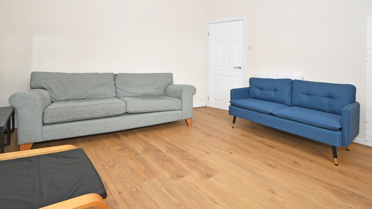 Photo of Livingroom in Crewe