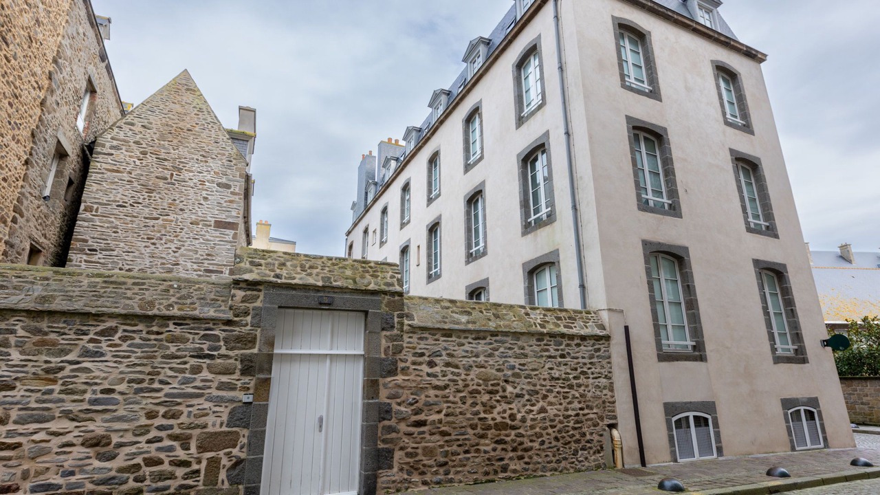 Photo of Others in Intra Muros