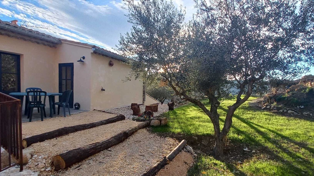 Photo of Outdoor in Castillon