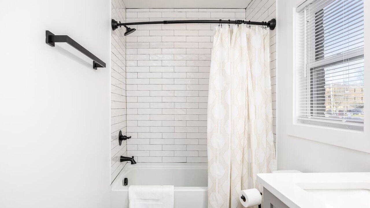 Photo of Bathroom in Hillsboro Village
