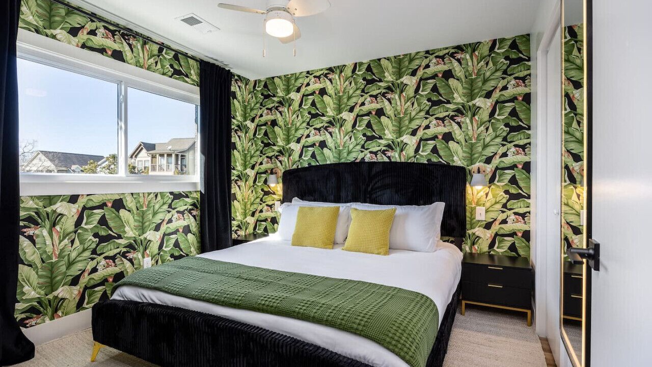 Photo of Bedroom in Hillsboro Village