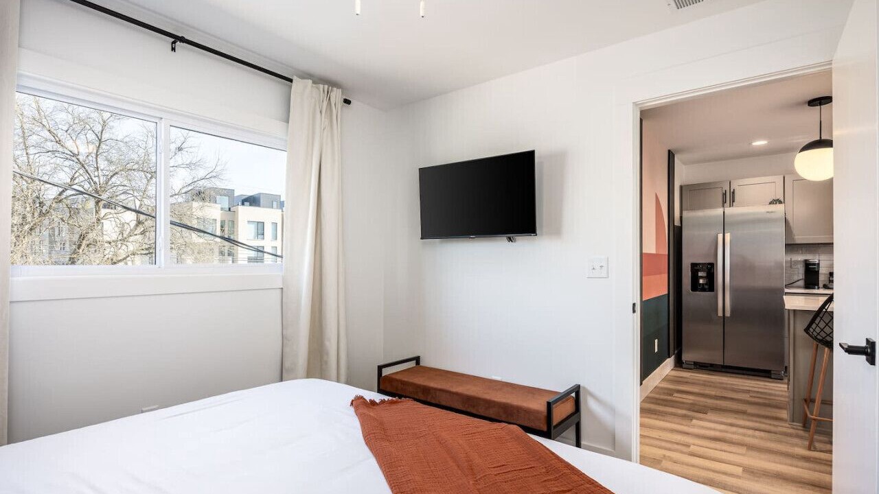 Photo of Bedroom in Hillsboro Village