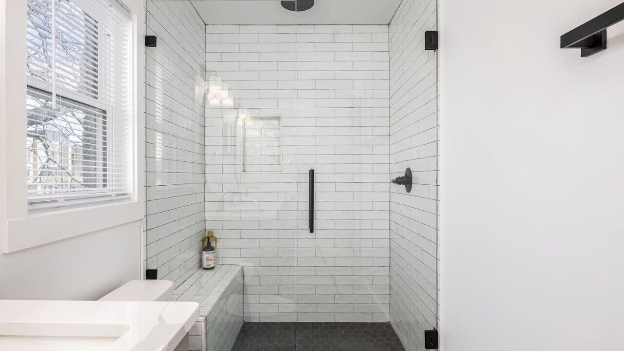 Photo of Bathroom in Hillsboro Village