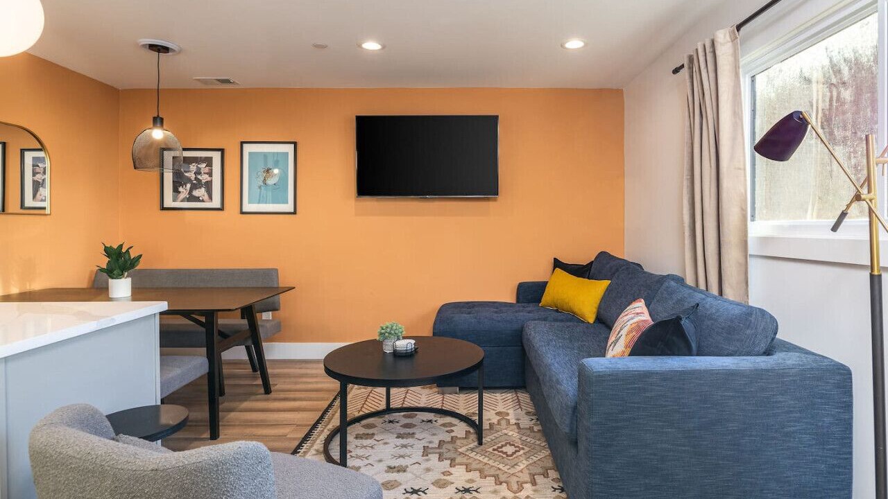 Photo of Bedroom in Hillsboro Village