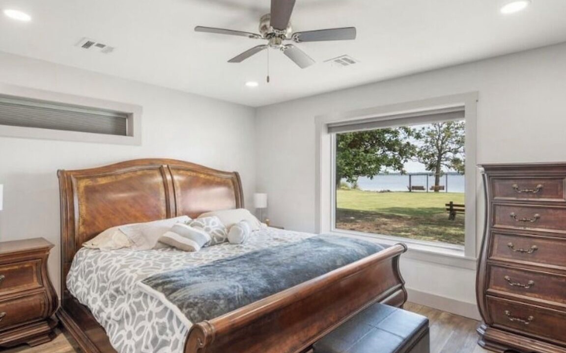 Photo of Bedroom in Wyandotte