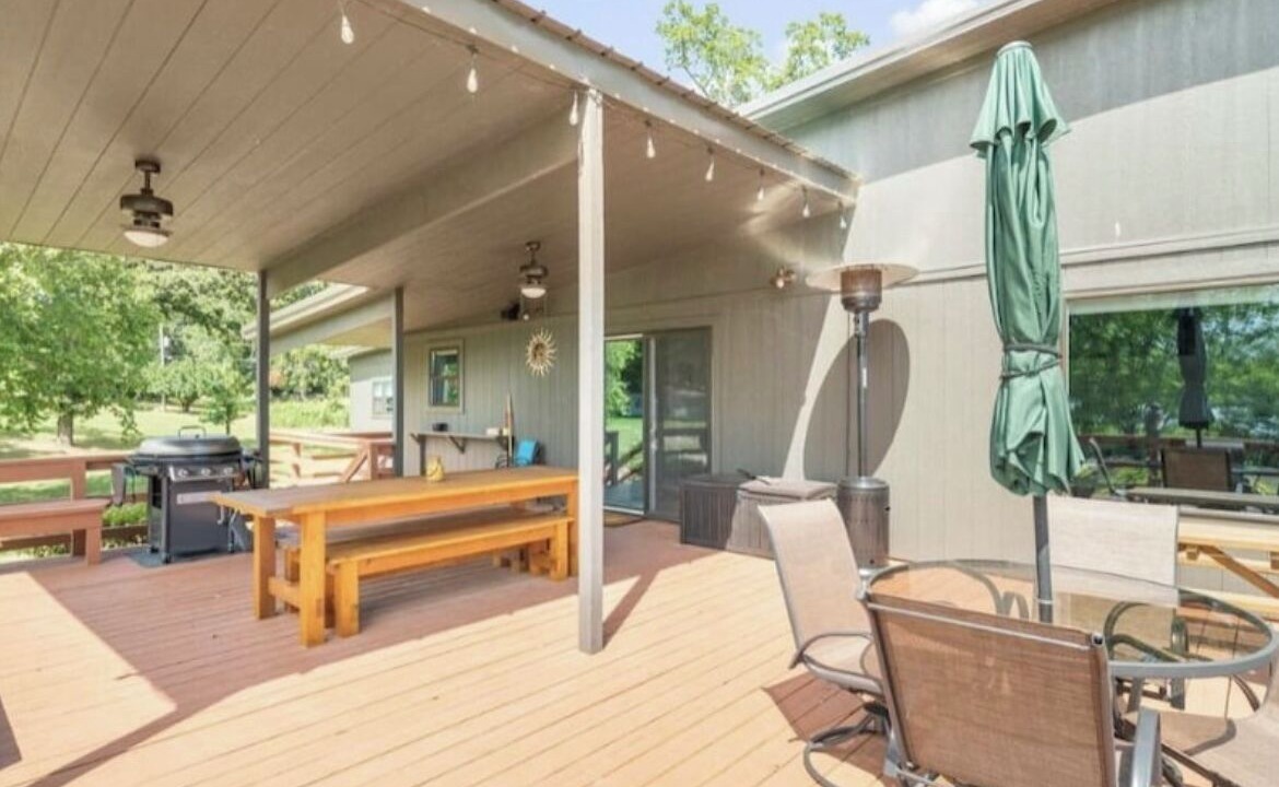 Photo of Outdoor in Wyandotte