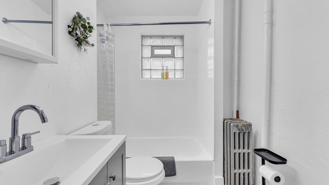 Photo of Bathroom in University Circle