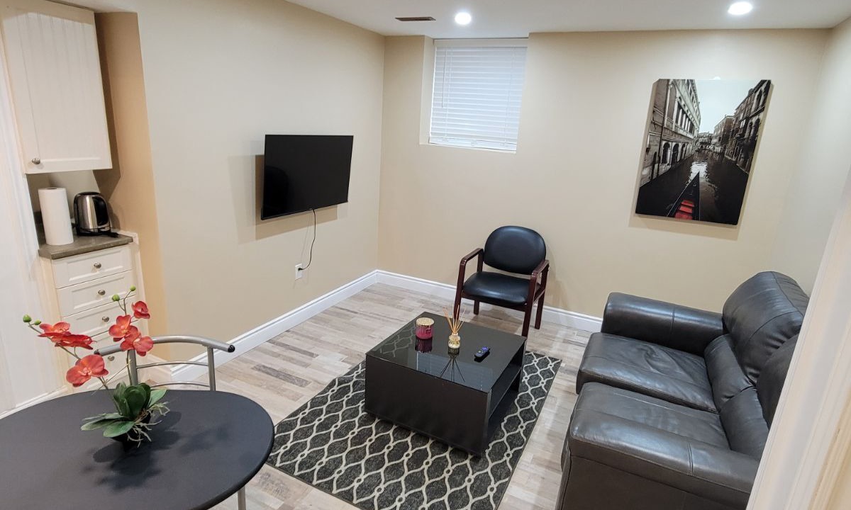 Photo of Livingroom in Barrie
