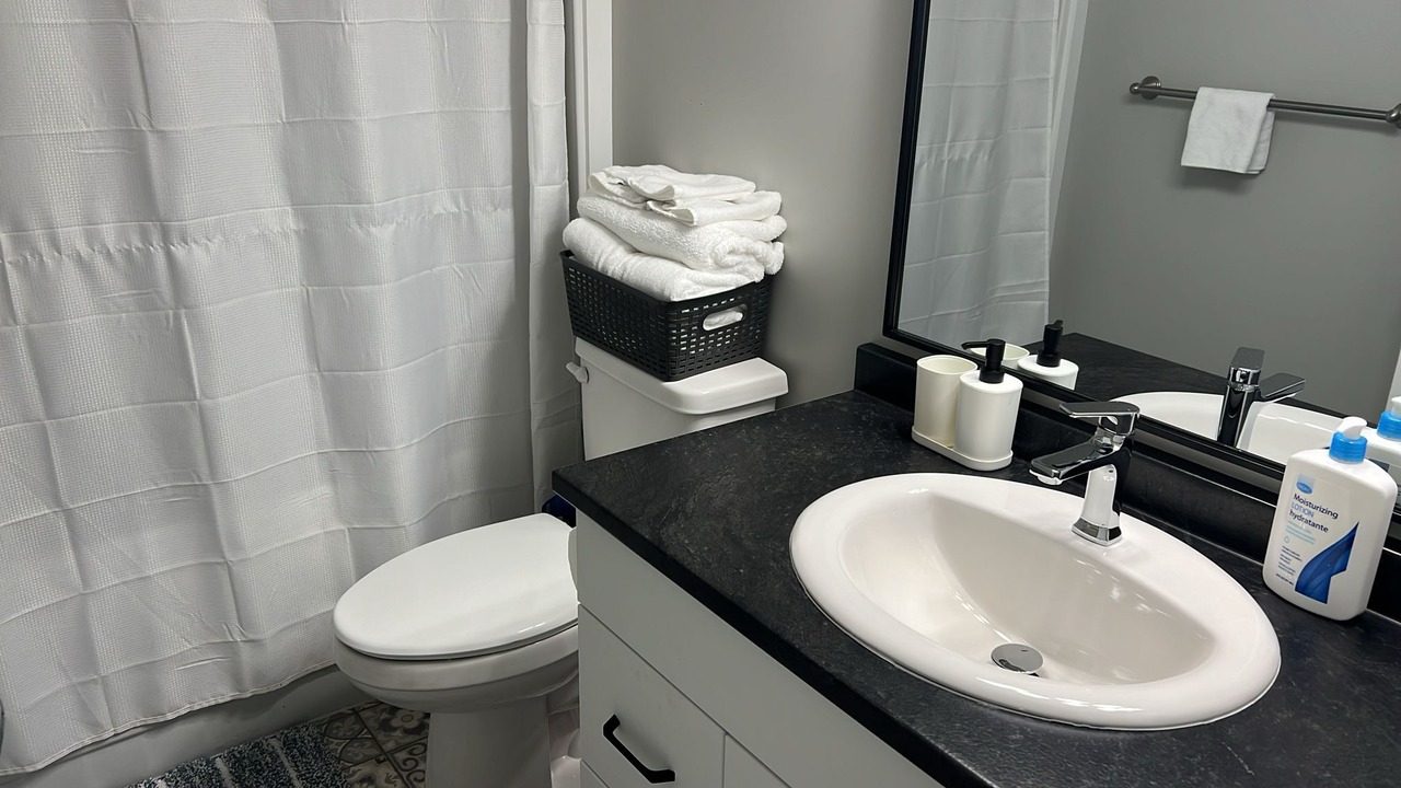 Photo of Bathroom in Dieppe