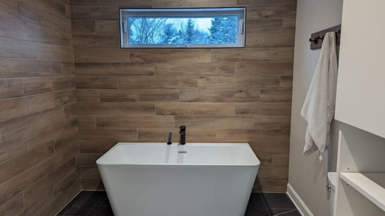 Photo of Bathroom in Lac-Superieur