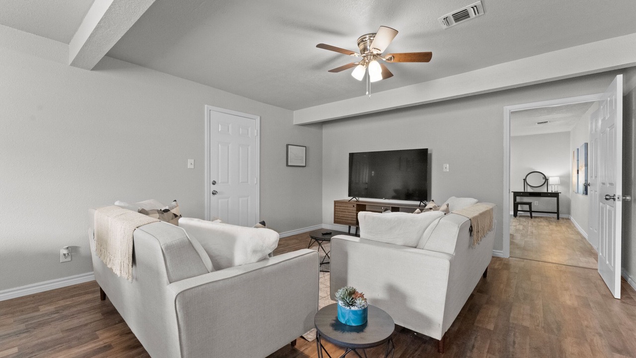 Photo of Livingroom in West San Antonio