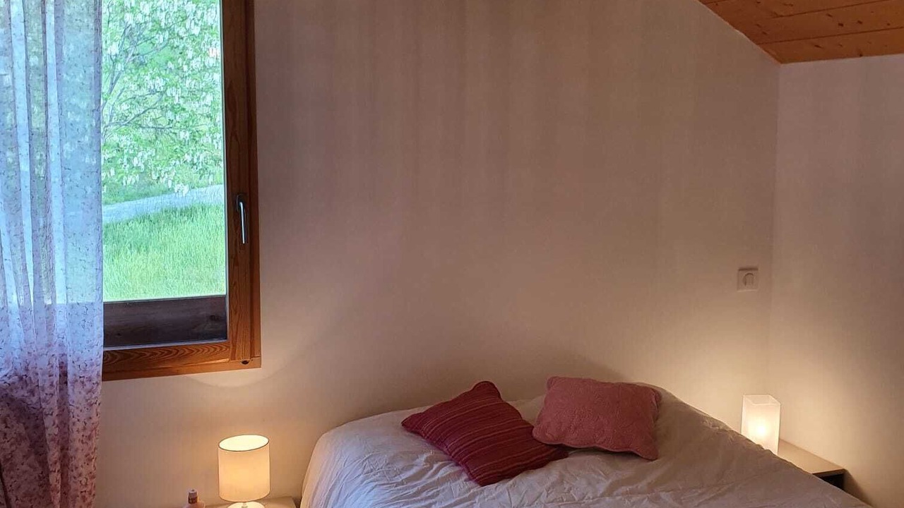 Photo of Bedroom in Saint-Andre-d'Embrun