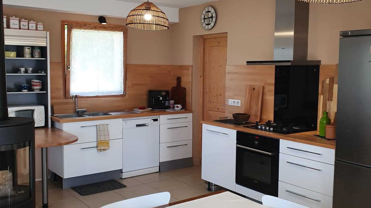 Photo of Kitchen in Saint-Andre-d'Embrun