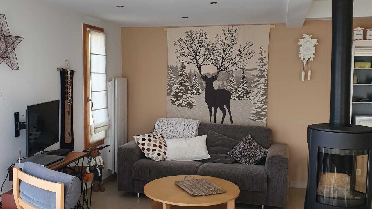 Photo of Livingroom in Saint-Andre-d'Embrun