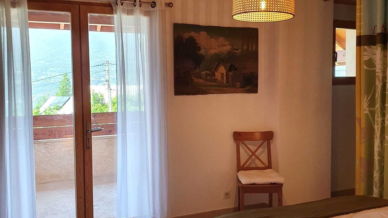 Photo of Bedroom in Saint-Andre-d'Embrun
