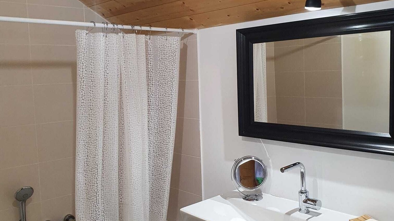 Photo of Bathroom in Saint-Andre-d'Embrun