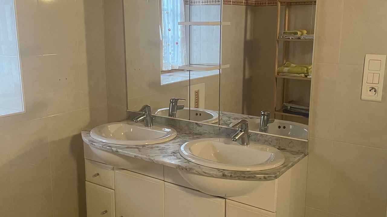 Photo of Bathroom in Osses