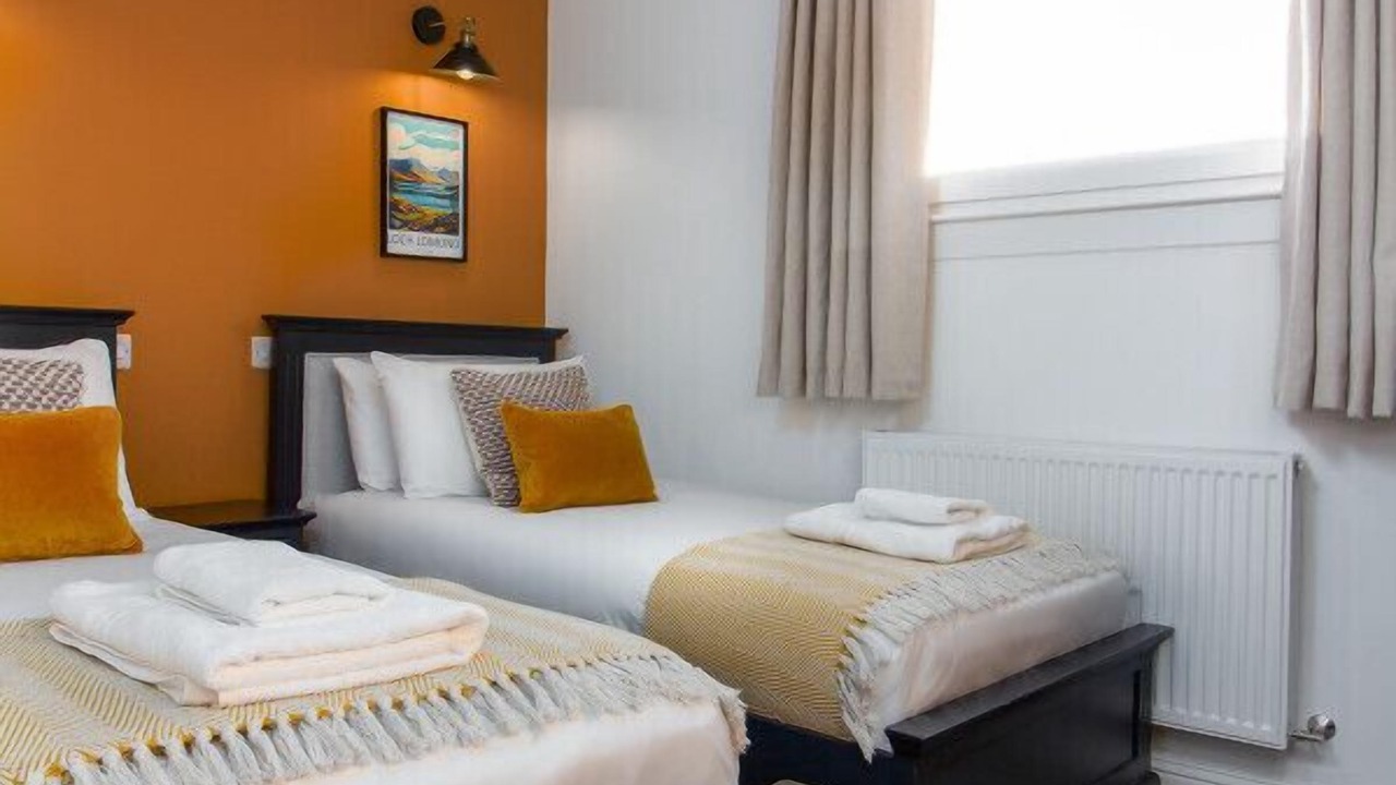 Photo of Bedroom in Tillicoultry