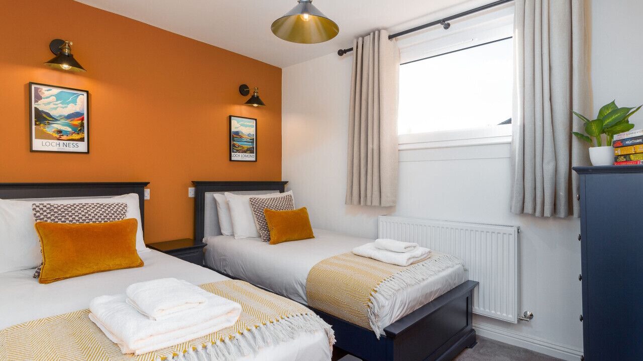 Photo of Bedroom in Tillicoultry