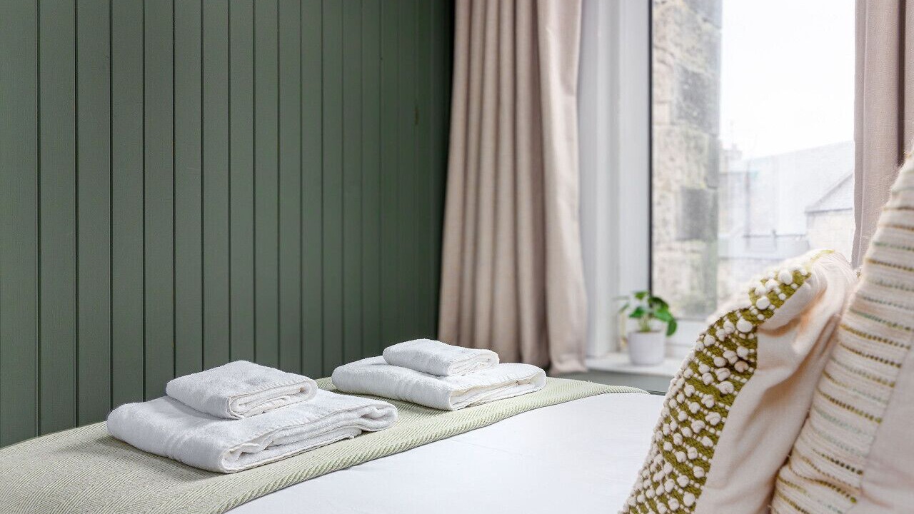 Photo of Bedroom in Tillicoultry