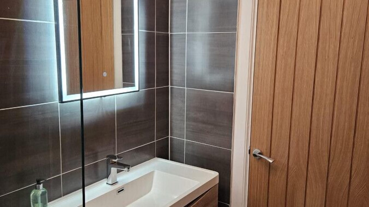 Photo of Bathroom in Tillicoultry