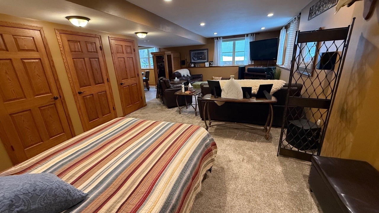 Photo of Bedroom in Neenah