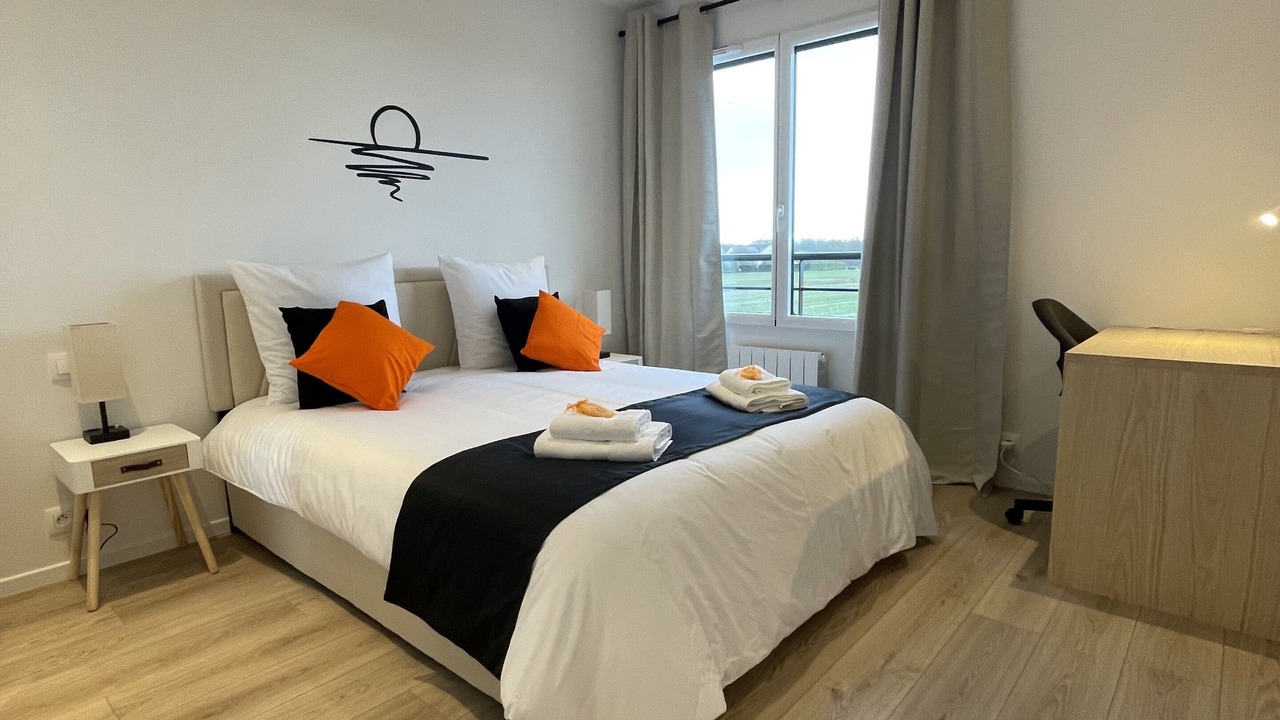 Photo of Bedroom in Villejust