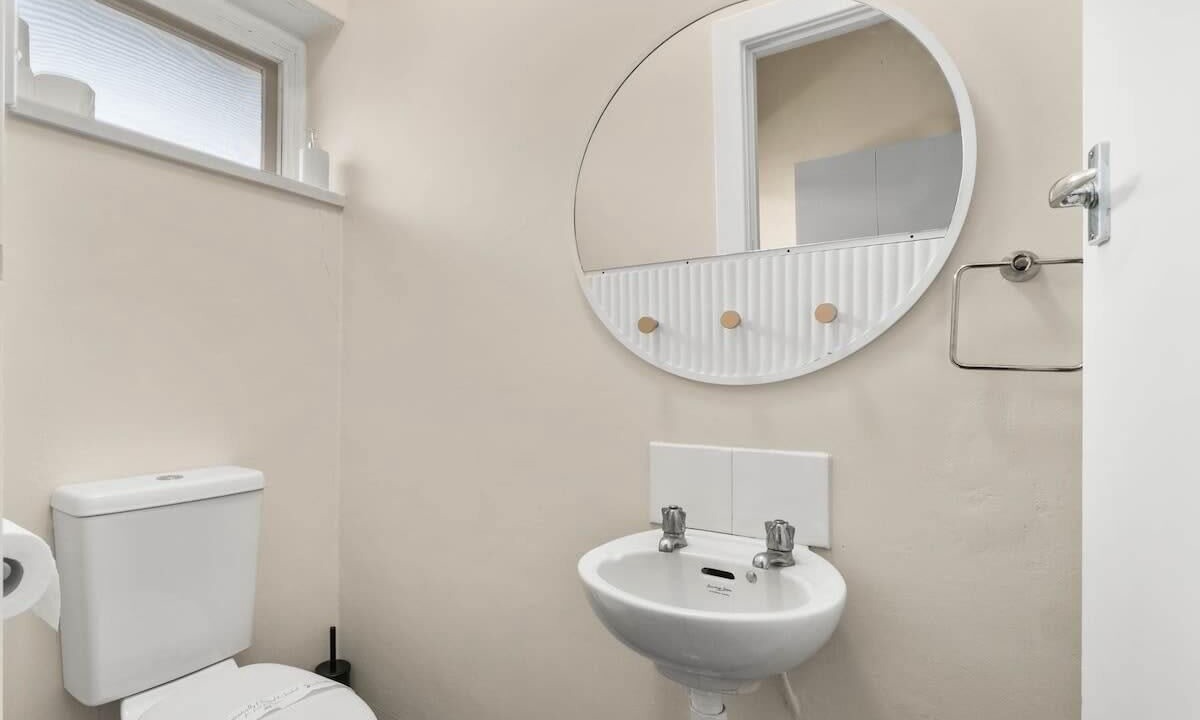 Photo of Bathroom in Bellevue Heights