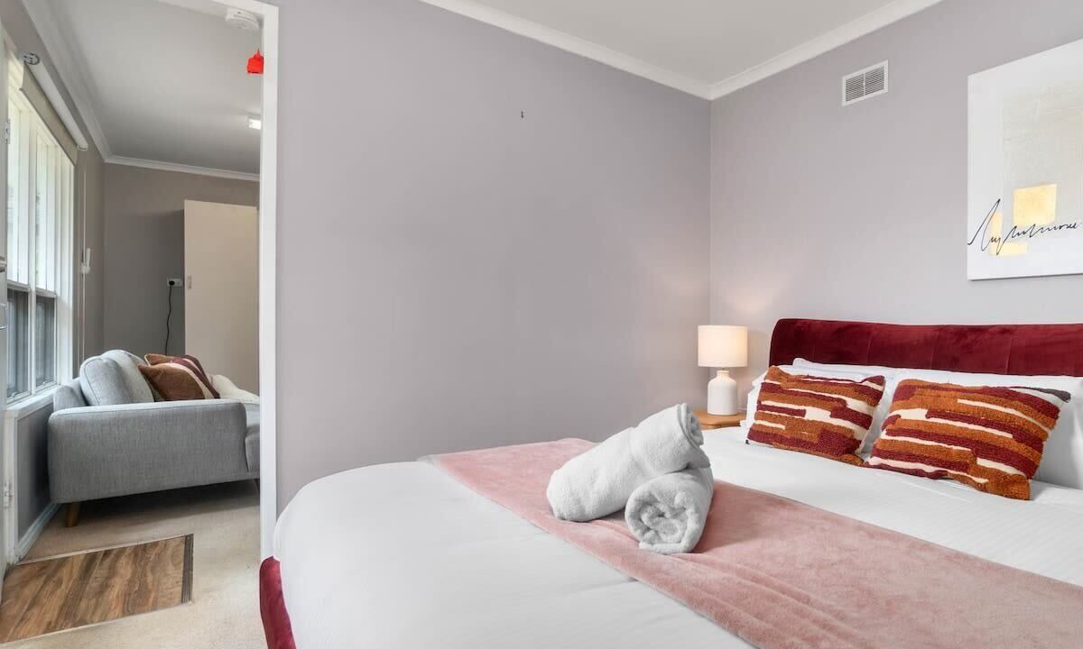 Photo of Bedroom in Bellevue Heights