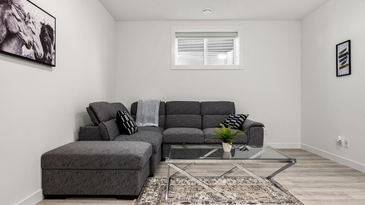 Photo of Livingroom in Calgary